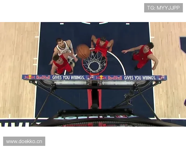 米尔萨普篮下高效挡拆助攻拉开与队友关键得分差距